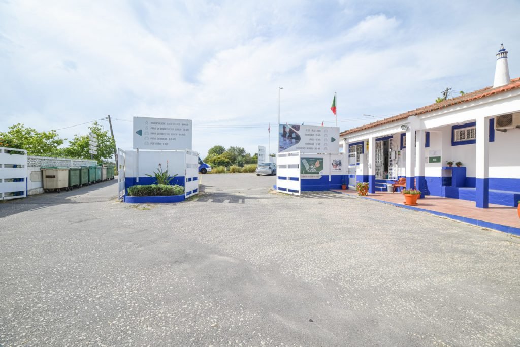 Camping Alvor site facilities and amenities